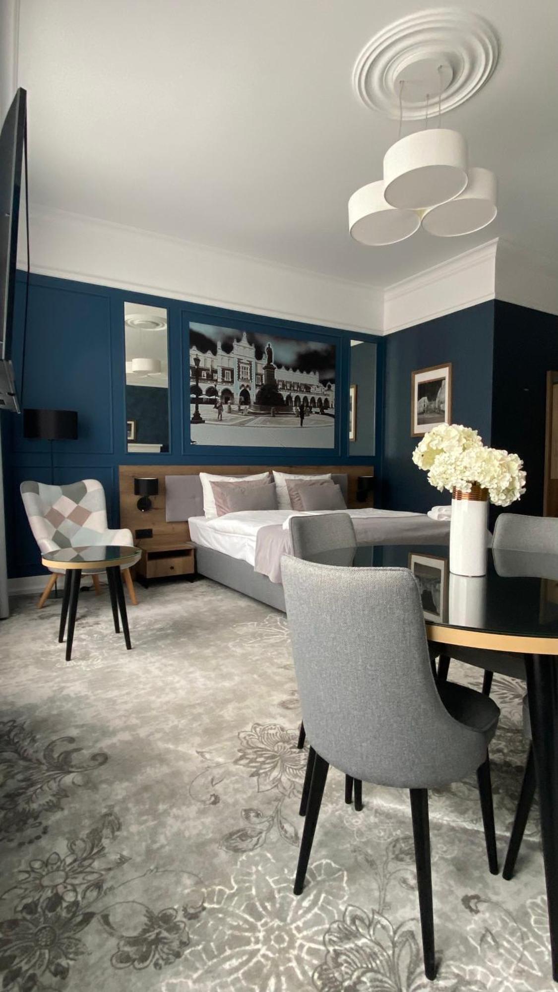 Vinfort Aparthotel Краков Экстерьер фото