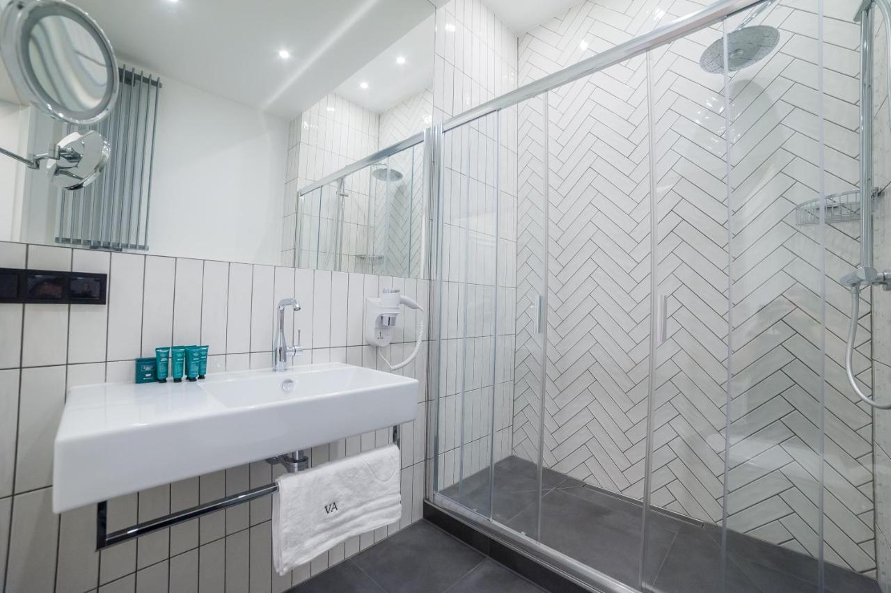 Vinfort Aparthotel Краков Экстерьер фото